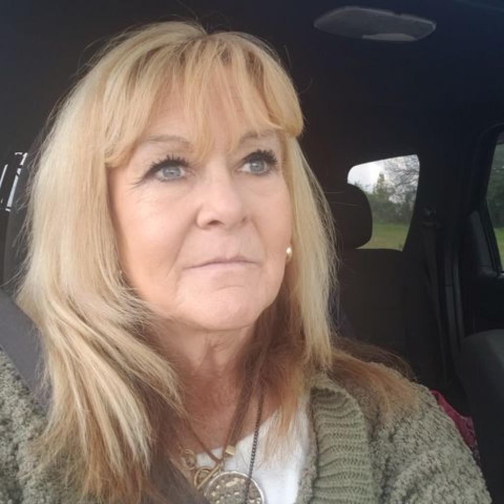 Meet your Posher, Rhonda